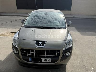 Begagnad Peugeot 3008