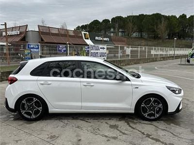 Usado Hyundai i30 N Line 120 CV (88 kW) 2022 Blanco Berlina