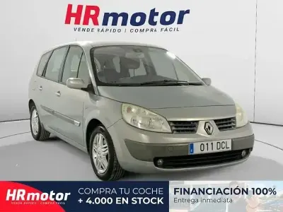 Usado Renault Scenic E-Tech Privilege 120 CV (88 kW) 2004 Beige