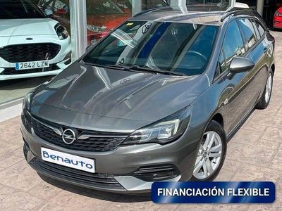 Gris / plata Usado 2021 Opel Astra Ultimate Familiar | 11.990 € (Precio justo)