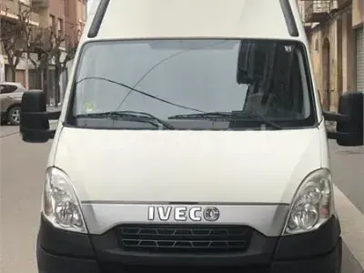 Brugt Iveco Daily 126 HK (92 kW) 2012 Hvid Pickup / Ladvogn