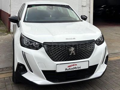Usado Peugeot 2008 Active 110 CV (80 kW) 2022 Blanco SUV
