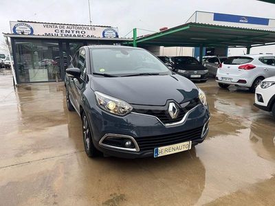 Usado Renault Captur Intens 90 CV (66 kW) 2017 Azul SUV