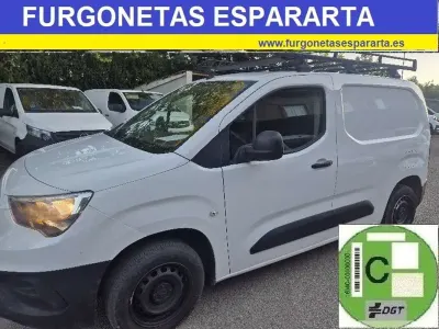 Usado Opel Combo S 99 CV (72 kW) 2021 Blanco Monovolumen