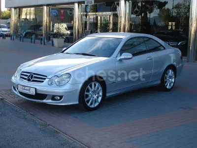 Usado Mercedes CLK320 Avantgarde 224 CV (164 kW) 2005 Gris / plata Coupe