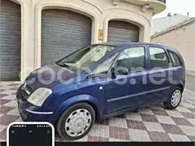 Usado Opel Meriva Essentia 100 HP (73 kW) 2005 Azul Monovolume