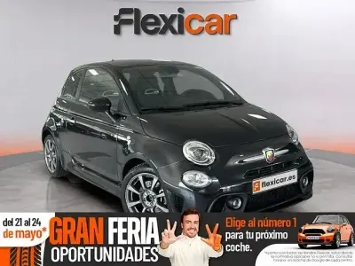 Usado Abarth 595 165 CV (121 kW) 2022 Negro Utilitario