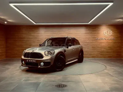 Usado Mini Cooper D Countryman 150 CV (110 kW) 2020 Beige SUV