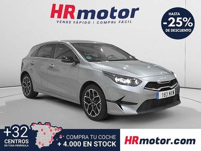 Usado Kia Ceed Style 101 CV (74 kW) 2025 Gris Utilitario