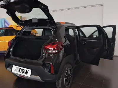 Usado Dacia Spring Comfort Plus 33 kW (45 CV) 2022 Negro Utilitario