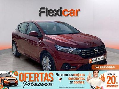 Usado Dacia Sandero Comfort 91 CV (66 kW) 2021 Rojo