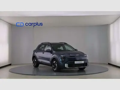 Nuevo Kia Stonic 101 CV (74 kW) 2026 Blanco SUV