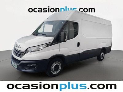 Usado Iveco Daily 156 CV (114 kW) 2022 Blanco Familiar