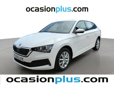 Usado Skoda Scala Active 116 CV (85 kW) 2020 Blanco Utilitario