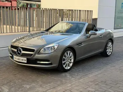 Usado Mercedes SLK200 184 CV (135 kW) 2012 Gris / plata Descapotable