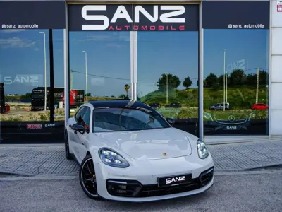 Usado Porsche Panamera 4S E-Hybrid Sport Turismo 560 CV (411 kW) 2022 Beige Utilitario