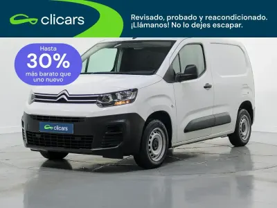 Usado Citroën Berlingo 100 CV (73 kW) 2021 Blanco Monovolumen