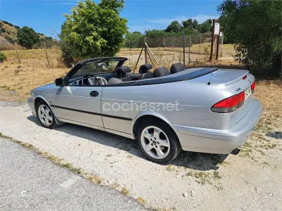 Usado Saab 9-3 Cabriolet 150 CV (110 kW) 2002 Gris / plata Descapotable
