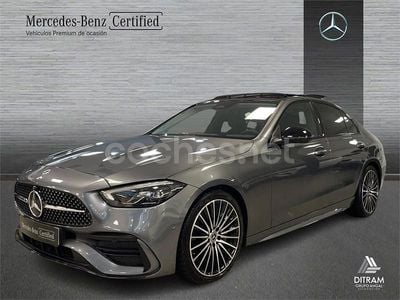 Gris / plata Usado 2023 Mercedes C220 Berlina | 42.990 € (Un poco caro)