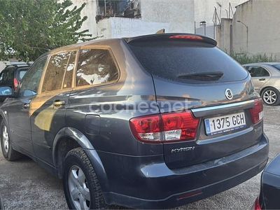 Usado Ssangyong (KGM) Kyron 141 CV (103 kW) 2008 Negro SUV