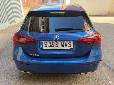 Begagnad Mercedes A200 163 HK (119 kW) 2024 Blå Sedan