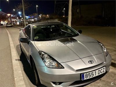 Usado Toyota Celica 143 CV (105 kW) 2004 Gris / plata Coupe