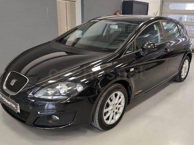 Usado Seat Leon Copa 90 CV (66 kW) 2011 Negro Utilitario