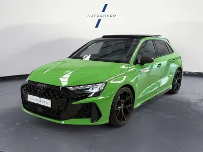 Usado Audi RS3 Sportback 400 CV (294 kW) 2025 Verde Utilitario