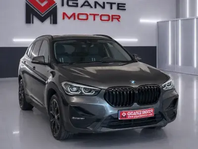 Usado BMW X1 Sport Line 116 CV (85 kW) 2021 Gris SUV