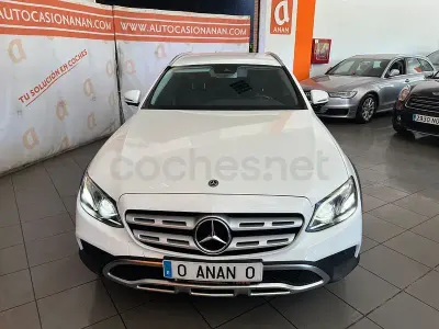 Usado Mercedes E220 All-Terrain 194 CV (142 kW) 2019 Blanco Familiar