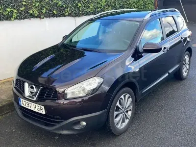 Usado Nissan Qashqai Premium Edition 150 CV (110 kW) 2011 Granate SUV