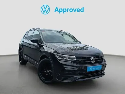 Usado VW Tiguan R-line 245 CV (180 kW) 2021 Negro SUV