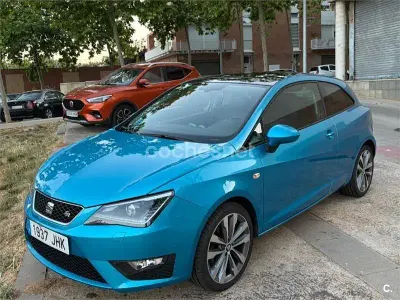 Usado Seat Ibiza SC Crono 110 CV (80 kW) 2015 Azul Utilitario