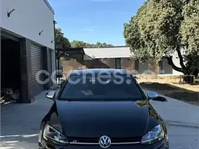 Usado VW Golf VII R 300 CV (220 kW) 2016 Negro Berlina