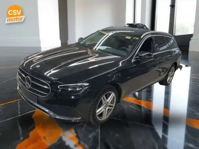 Usado Mercedes E300 Avantgarde 2021 Familiar