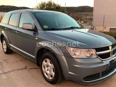 Usado Dodge Journey SE 140 CV (102 kW) 2011 Gris / plata SUV