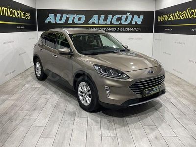 Usado Ford Kuga Titanium 120 CV (88 kW) 2021 Gris / plata SUV