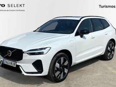 Blanco Usado 2023 Volvo XC60 Plus SUV | 58.500 €
