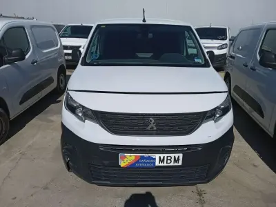 Usado Peugeot Partner S 102 CV (75 kW) 2022 Blanco Monovolumen