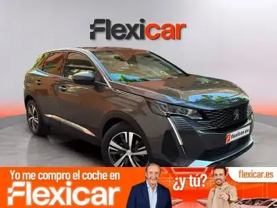 Usado Peugeot 3008 Active 130 CV (95 kW) 2021 Gris SUV