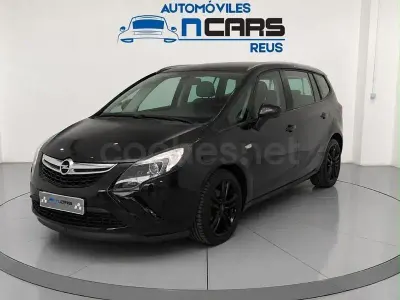 Usado Opel Zafira Tourer Excellence 165 CV (121 kW) 2012 Negro Monovolumen
