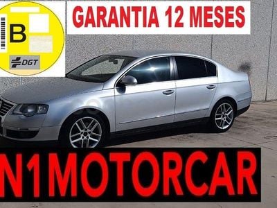 Usado VW Passat Highline 170 CV (125 kW) 2007 Gris / plata Berlina