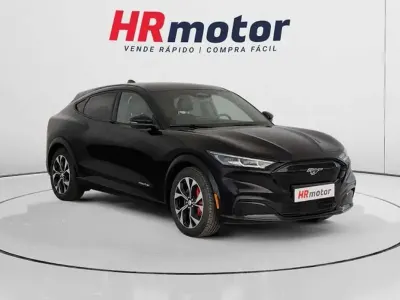 Usado Ford Mustang Mach-E 197 kW (269 CV) 2023 Negro SUV
