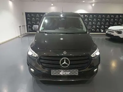 Usado Mercedes Citan 113 131 CV (96 kW) 2025 Negro Monovolumen