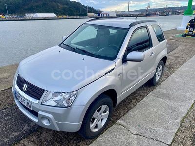 Usado Suzuki Grand Vitara 129 CV (94 kW) 2007 Gris / plata SUV