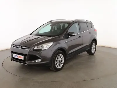 Usado Ford Kuga Titanium 120 CV (88 kW) 2016 Gris SUV