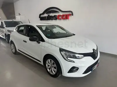 Käytetty Renault Clio V Business 100 HP (73 kW) 2021 Valkoinen Sedan