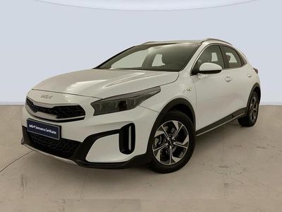 Usado Kia XCeed 140 CV (102 kW) 2025 Blanco SUV
