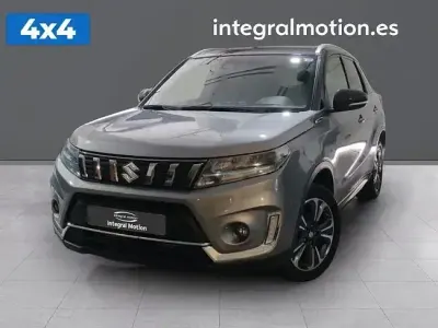 Usado Suzuki Vitara GLX 129 CV (94 kW) 2023 Gris SUV
