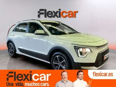 Usado Kia Niro 141 CV (103 kW) 2023 Blanco SUV